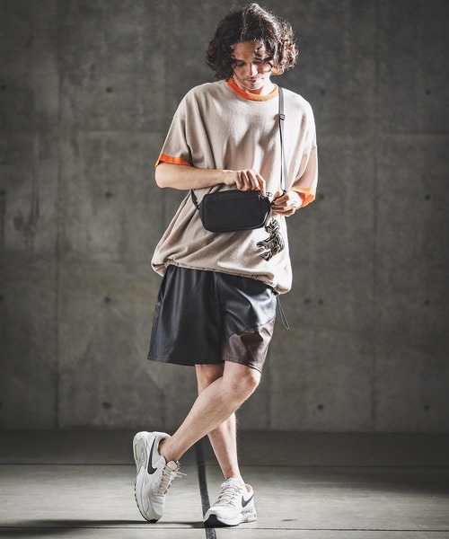 GLIMCLAP(グリムクラップ)の「mp14924- Synthetic Leather Shorts レザーショートパンツ(202-031-gls-cg)(その他パンツ・メンズ・ブラウン/ブラック系その他/ブラック/ブラウン系その他・S/M/L)」の22枚目の写真