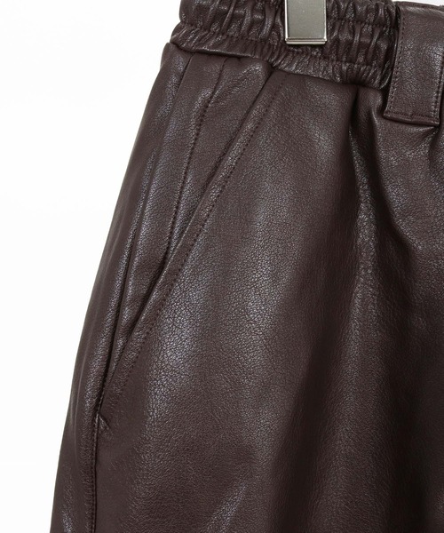GLIMCLAP(グリムクラップ)の「mp14924- Synthetic Leather Shorts レザーショートパンツ(202-031-gls-cg)(その他パンツ・メンズ・ブラウン/ブラック系その他/ブラック/ブラウン系その他・S/M/L)」の7枚目の写真