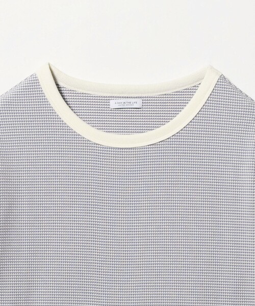 A DAY IN THE LIFE UNITED ARROWS(アデイインザライフユナイテッドアローズ)の「ワッフルボーダー タックスリーブTシャツ <A DAY IN THE LIFE>(Tシャツ/カットソー・レディース・ライトブルー/ケリーグリーン/ネイビー/ダークグレー/ダークブラウン/オレンジ・FREE)」の14枚目の写真
