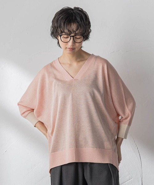 MAYSON GREY(メイソングレイ)の「LEVITA配色Vネックドルマンニットプルオーバー(ニット/セーター・レディース・オフホワイト/ブラウン/ブルー/オレンジ・M)」の4枚目の写真