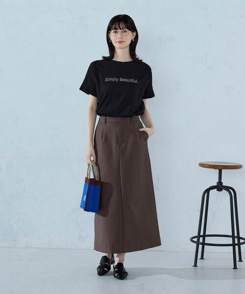 COMME CA ISM(コムサイズム)の「ロゴ Tシャツ(Tシャツ/カットソー・レディース・ブラック/杢グレー/チャコール/ホワイト・SMALL/MEDIUM/LARGE)」の21枚目の写真