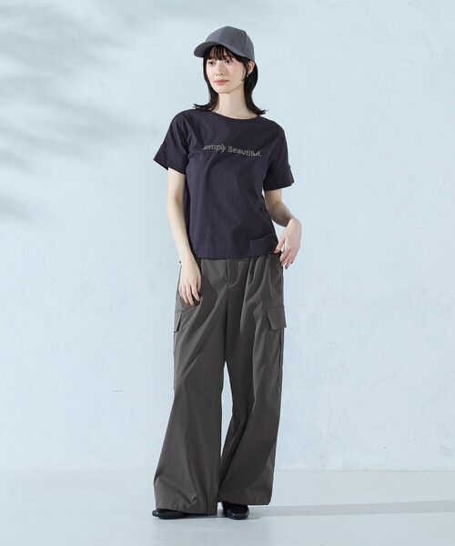 COMME CA ISM(コムサイズム)の「ロゴ Tシャツ(Tシャツ/カットソー・レディース・ブラック/杢グレー/チャコール/ホワイト・SMALL/MEDIUM/LARGE)」の18枚目の写真