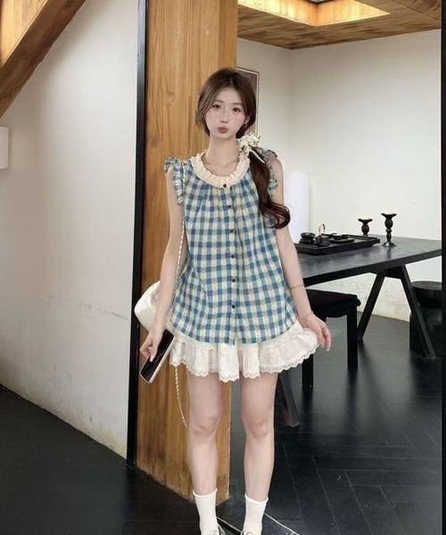 AsheKsha（アシクシャ）の「小フリル袖ドールシャツ（シャツ/ブラウス・レディース・ブルー・M）」の2枚目の写真
