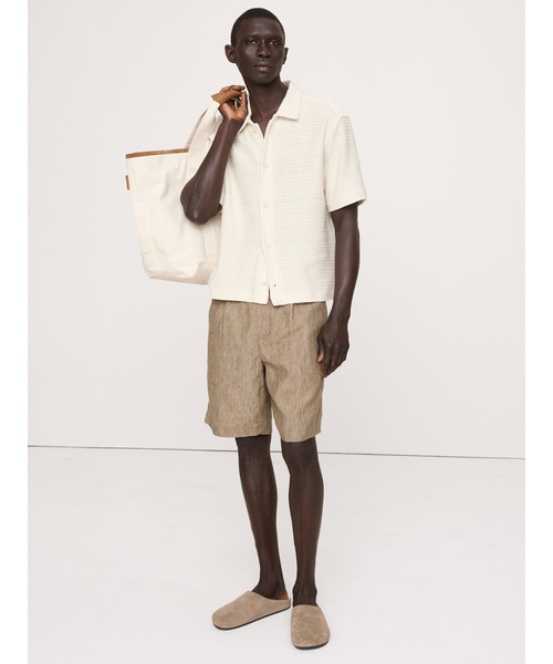 Banana Republic（バナナリパブリック）の「ニット ツイル リゾート シャツ（シャツ/ブラウス・メンズ・イエロー/アイボリー/ブラック・S/M/L/XL）」の4枚目の写真