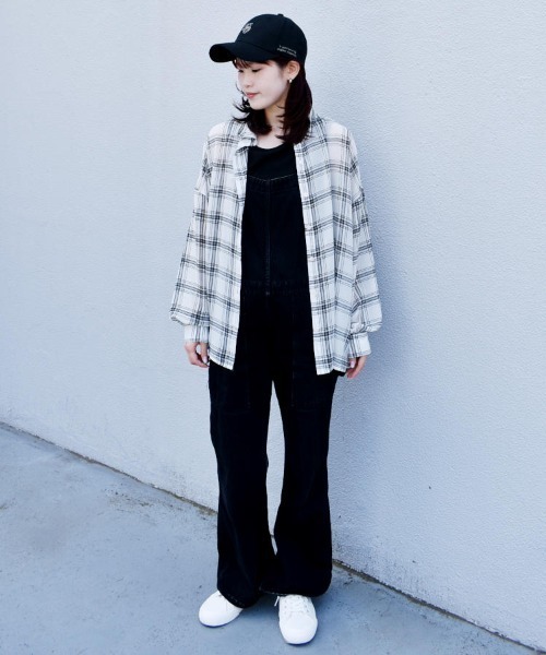 Bleu Bleuet(ブルーブルーエ)の「シアーチェックタンクトップ付きブラウス(シャツ/ブラウス・レディース・オフホワイト/グレー/ベージュ・M)」の15枚目の写真