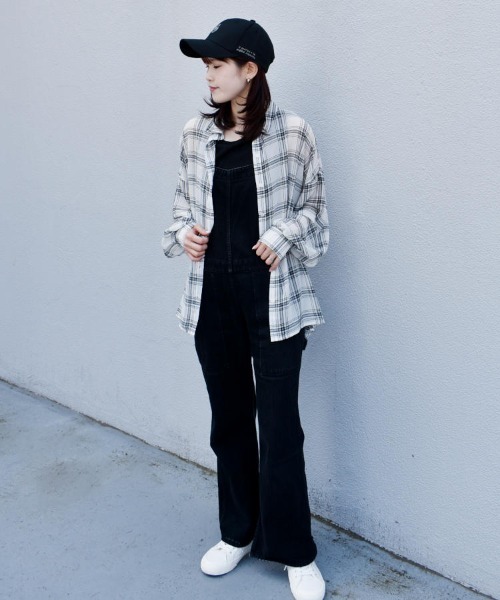 Bleu Bleuet(ブルーブルーエ)の「シアーチェックタンクトップ付きブラウス(シャツ/ブラウス・レディース・オフホワイト/グレー/ベージュ・M)」の16枚目の写真