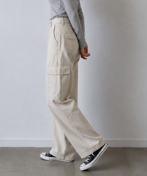Human 2nd Occasion(ヒューマンセカンドオケージョン)の「大人のハイウエスト ストレート カーゴパンツ(カーゴパンツ・レディース・ブラウン/ナチュラル・M)」の6枚目の写真