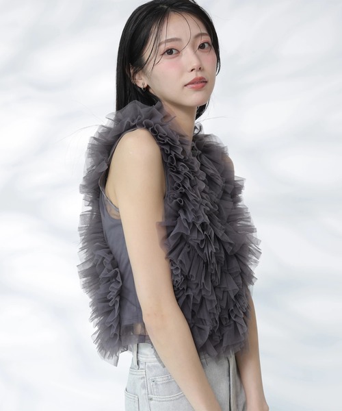 Rirandture(リランドチュール)の「チュールフリルトップス(シャツ/ブラウス・レディース・チャコールグレー・2)」の6枚目の写真