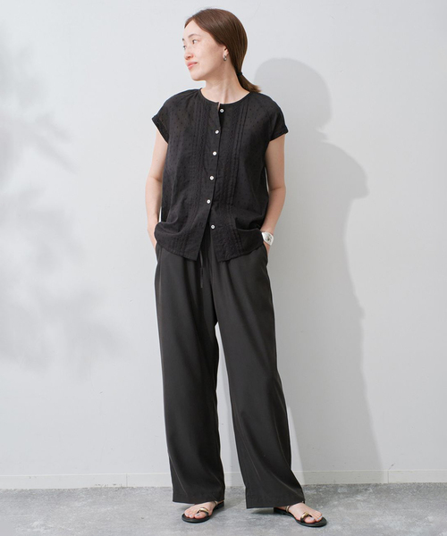 SLOBE IENA(スローブイエナ)の「《シリーズあり/追加2》フィブリルリラックスパンツ(その他パンツ・レディース・ブラック系その他/ブラック/ベージュ・38/40)」の18枚目の写真