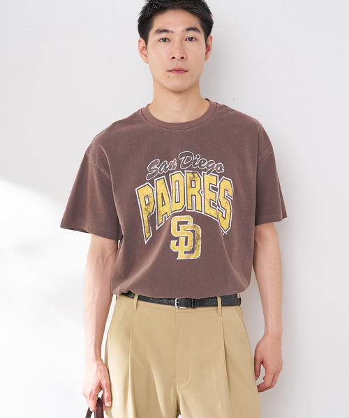 '47(フォーティーセブン)の「’47 / フォーティーセブン 別注 Team Logo Tee(Tシャツ/カットソー・メンズ・ブラウン/ネイビー/ホワイト・MEDIUM/LARGE)」の6枚目の写真