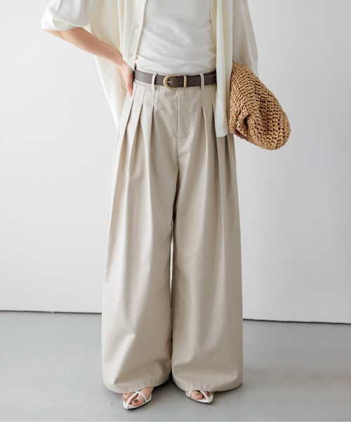 AMELY(エミリー)の「3タックワイドパンツ(その他パンツ・レディース・アイボリー/ブラック/ベージュ/グレー・L/M)」の4枚目の写真