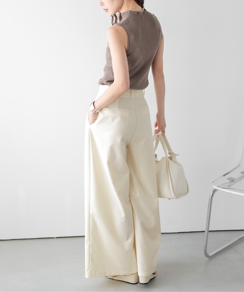 AMELY(エミリー)の「3タックワイドパンツ(その他パンツ・レディース・アイボリー/ブラック/ベージュ/グレー・L/M)」の18枚目の写真