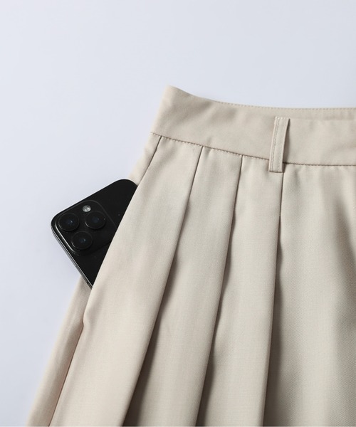 AMELY(エミリー)の「3タックワイドパンツ(その他パンツ・レディース・アイボリー/ブラック/ベージュ/グレー・L/M)」の12枚目の写真