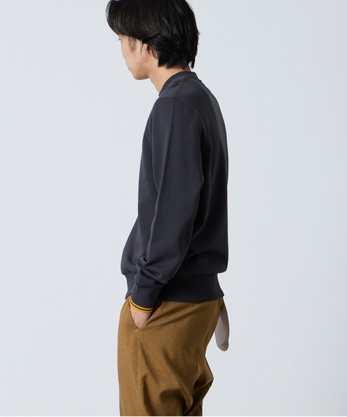 FRED PERRY（フレッドペリー）の「【WEB先行予約】[FRED PERRY/フレッドペリー] ワンポイントロゴ刺繍 クルーネックスウェット M7535（スウェット・レディース・ブラック系/ネイビー系/ライトグリーン/ブラック/ネイビー/ダークグリーン/キャメル/オレンジ/オフホワイト/バーガンディー/チャコール・S/M/L/XL）」の15枚目の写真