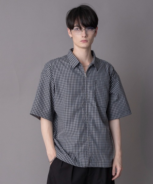BROWNY(ブラウニー)の「BROWNY/【26年春夏新作】ミニオンブレZIPシャツ(シャツ/ブラウス・メンズ・ブルー系その他2/ブラック系その他2・LARGE/MEDIUM)」の2枚目の写真
