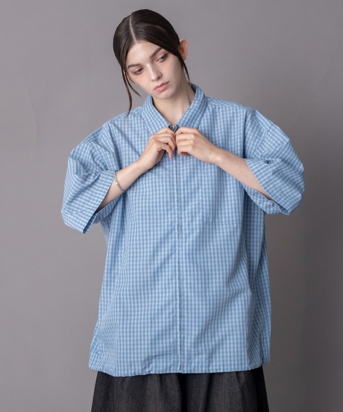 BROWNY(ブラウニー)の「BROWNY/【26年春夏新作】ミニオンブレZIPシャツ(シャツ/ブラウス・メンズ・ブルー系その他2/ブラック系その他2・LARGE/MEDIUM)」の1枚目の写真