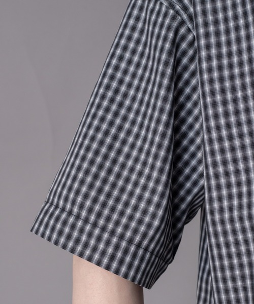 BROWNY(ブラウニー)の「BROWNY/【26年春夏新作】ミニオンブレZIPシャツ(シャツ/ブラウス・メンズ・ブルー系その他2/ブラック系その他2・LARGE/MEDIUM)」の7枚目の写真
