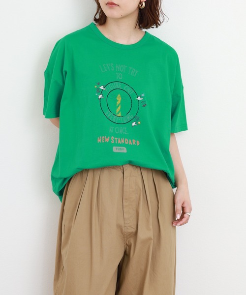 Emago(イマゴ)の「EMAGO カレッジロゴT 半袖(Tシャツ/カットソー・レディース・ホワイト/ブラック/グリーン・FREE)」の17枚目の写真