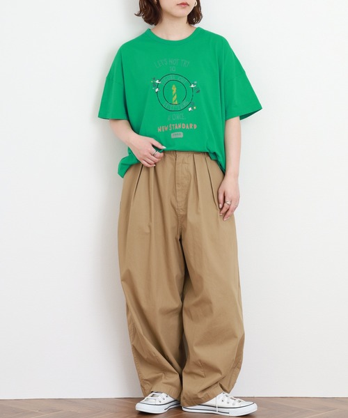 Emago(イマゴ)の「EMAGO カレッジロゴT 半袖(Tシャツ/カットソー・レディース・ホワイト/ブラック/グリーン・FREE)」の19枚目の写真