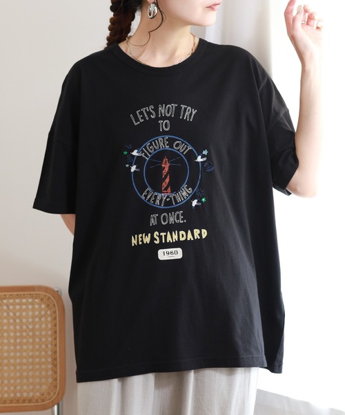 Emago(イマゴ)の「EMAGO カレッジロゴT 半袖(Tシャツ/カットソー・レディース・ホワイト/ブラック/グリーン・FREE)」の9枚目の写真