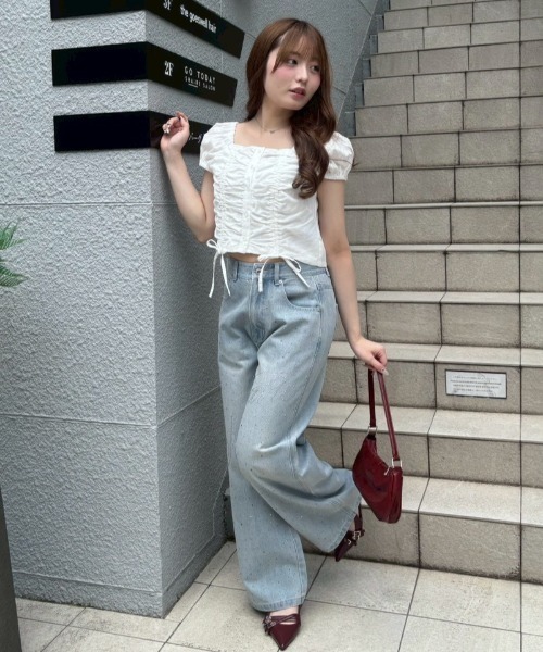 continuer de NICE CLAUP(コンティニューデナイスクラップ)の「Wドロストくしゅくしゅブラウス(シャツ/ブラウス・レディース・オフホワイト/ベージュ/ブラック/ネイビー・FREE)」の5枚目の写真