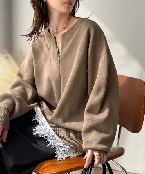 Classical Evon(クラシカルエヴォン)の「大人はレースをこう着る!裾レースドッキングミラノリブトップス(長袖)(Tシャツ/カットソー・レディース・ブラック×ブラック/チャコール/モカ/ブラック×ホワイト・LARGE/MEDIUM/SMALL/X-LARGE)」の4枚目の写真