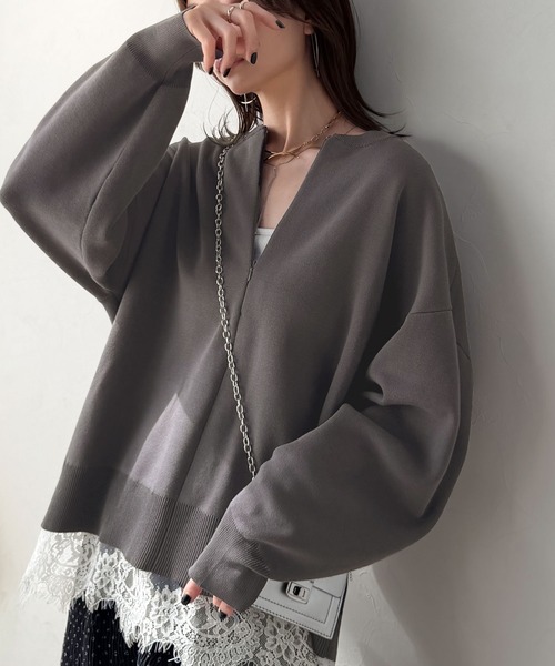 Classical Evon(クラシカルエヴォン)の「大人はレースをこう着る!裾レースドッキングミラノリブトップス(長袖)(Tシャツ/カットソー・レディース・ブラック×ブラック/チャコール/モカ/ブラック×ホワイト・LARGE/MEDIUM/SMALL/X-LARGE)」の5枚目の写真