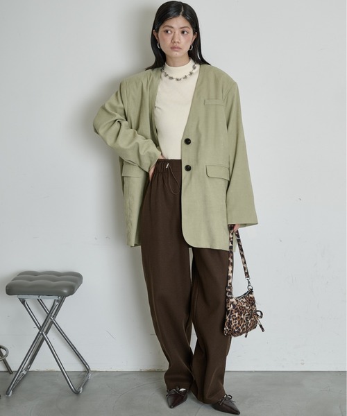 THE YOn(ザヨン)の「ノーカラービッグジャケット(ノーカラージャケット・レディース・レディッシュグレー/アッシュブラウン/セージグリーン・FREE)」の3枚目の写真