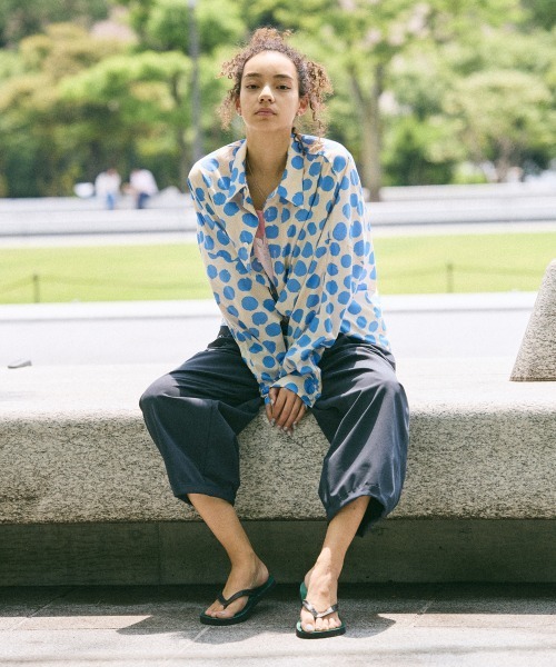 rehacer(レアセル)の「rehacer : Hand Paint Dot Dolman Shirt / ハンドペイント ドット ドルマンシャツ(シャツ/ブラウス・メンズ・ブラック/ブルー・LARGE/MEDIUM/SMALL)」の17枚目の写真