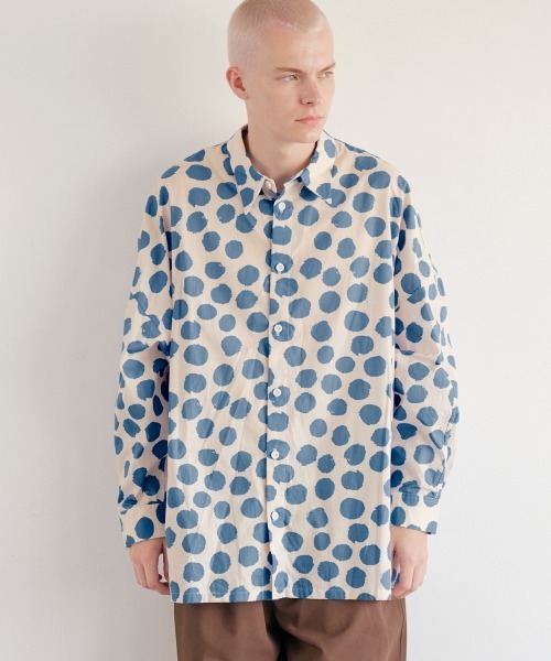 rehacer(レアセル)の「rehacer : Hand Paint Dot Dolman Shirt / ハンドペイント ドット ドルマンシャツ(シャツ/ブラウス・メンズ・ブラック/ブルー・LARGE/MEDIUM/SMALL)」の3枚目の写真