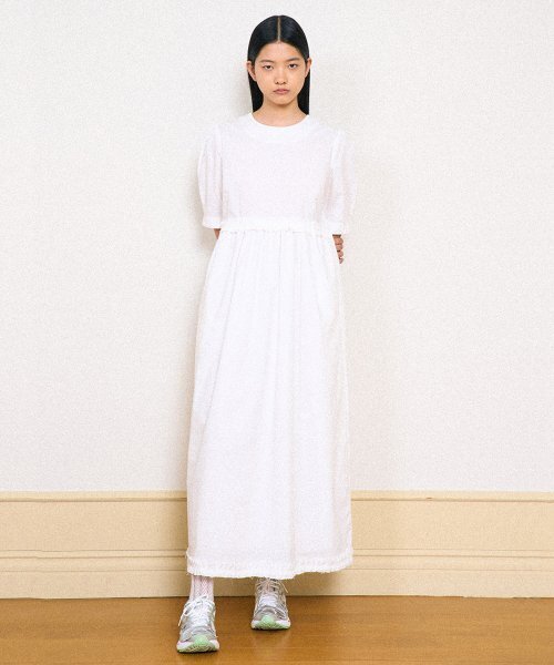 PARTIMENTO WOMEN(パルティメントウィメン)の「パフスリーブマキシドレス_ホワイト(ワンピース・レディース・その他・ONE SIZE)」の5枚目の写真