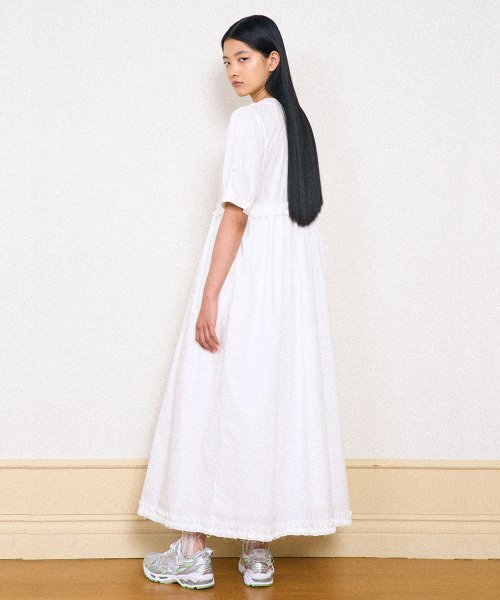 PARTIMENTO WOMEN(パルティメントウィメン)の「パフスリーブマキシドレス_ホワイト(ワンピース・レディース・その他・ONE SIZE)」の7枚目の写真