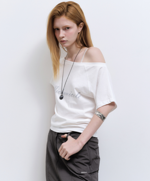 NICK&NICOLE（ニックアンドニコール）の「RAGLAN LETTERING TOP_IVORY（Tシャツ/カットソー・レディース・その他・FREE）」の2枚目の写真