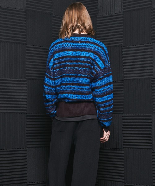 MAISON SPECIAL（メゾンスペシャル）の「《UNISEX》Fair Isle Border Prime-Over Crew Neck Sweater/フェアアイルボーダープライムオーバークルーネックニット【MAISON SPECIAL/メゾンスペシャル】（ニット/セーター・メンズ・ブラック/ブルー・1/0/2）」の9枚目の写真