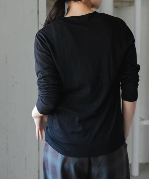 FORK&SPOON（フォークアンドスプーン）の「FORK&SPOON　ウール混ヘンリーネックカットソー（Tシャツ/カットソー・レディース・ライトブルー/ブラック/グレー/オフホワイト・1）」の14枚目の写真