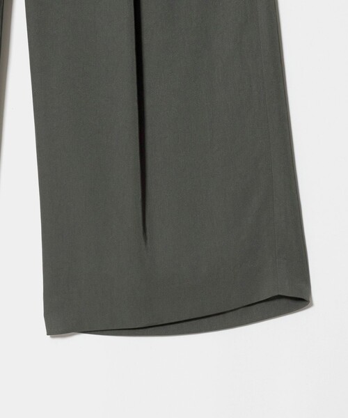 BEAUTY&YOUTH UNITED ARROWS(ビューティーアンドユースユナイテッドアローズ)の「アセテート 2タック ワイドストレートパンツ ウォッシャブル(その他パンツ・レディース・ブラック/ダークグレー・XS/M/S)」の16枚目の写真