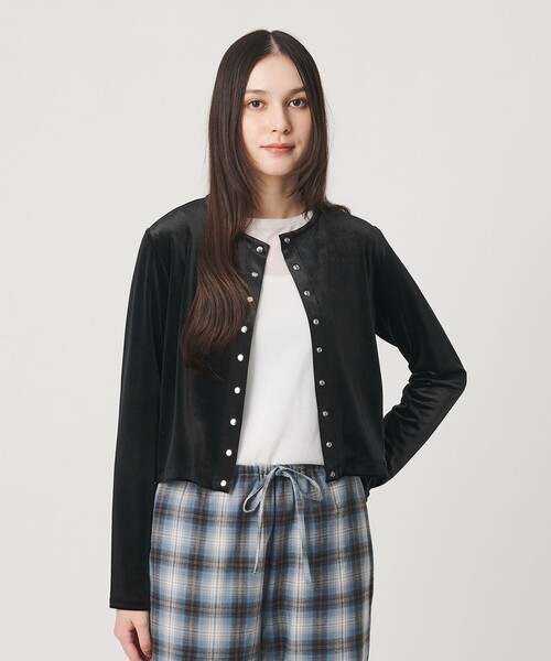 BEAUTY&YOUTH UNITED ARROWS(ビューティーアンドユースユナイテッドアローズ)の「ベロア コンパクト カーディガン ウォッシャブル(カーディガン/ボレロ・レディース・ダークブラウン/オフホワイト/ブラック・FREE)」の11枚目の写真