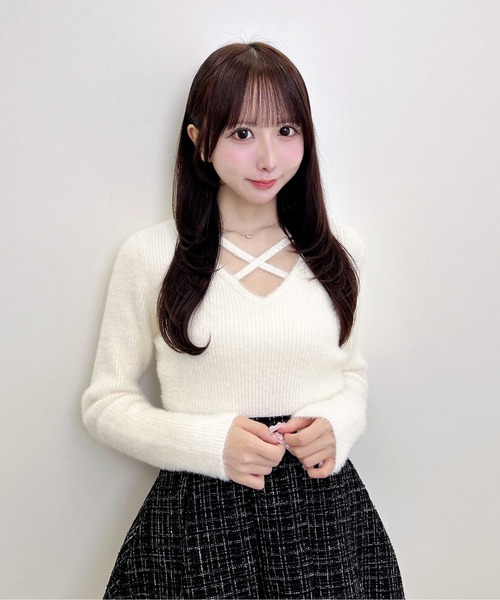 INGNI(イング)の「【WEB限定】フェザークロスニット(ニット/セーター・レディース・ボルドー/ピンク/チャコールグレー/ブラック/アイボリー・M)」の9枚目の写真