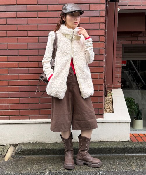 w closet(ダブルクローゼット)の「フェイクファーベスト(ベスト・レディース・ピンク/ベージュ/グレー・FREE)」の16枚目の写真