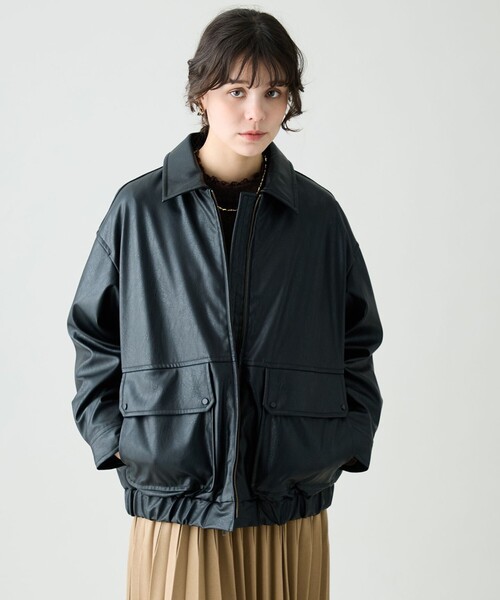 ANY(エニィ)の「レザーライクブルゾン(ブルゾン・レディース・ダークブラウン系/ブラック系・X-LARGE)」の1枚目の写真