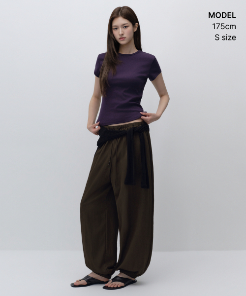 MUSINSA STANDARD WOMAN（ムシンサスタンダードウーマン）の「ウィメンズバルーンジョガーパンツ[ブラウン]（スウェットパンツ・レディース・その他・24/26/28/30）」の2枚目の写真