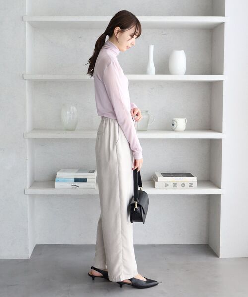 le.coeur blanc（ルクールブラン）の「細コーデュロイワイドパンツ（その他パンツ・レディース・ブラック/モカ/グレイッシュベージュ・38）」の7枚目の写真