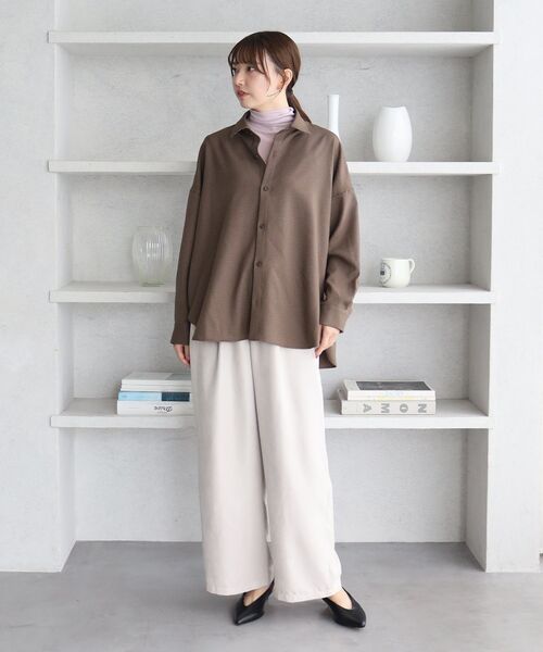 le.coeur blanc（ルクールブラン）の「細コーデュロイワイドパンツ（その他パンツ・レディース・ブラック/モカ/グレイッシュベージュ・38）」の8枚目の写真