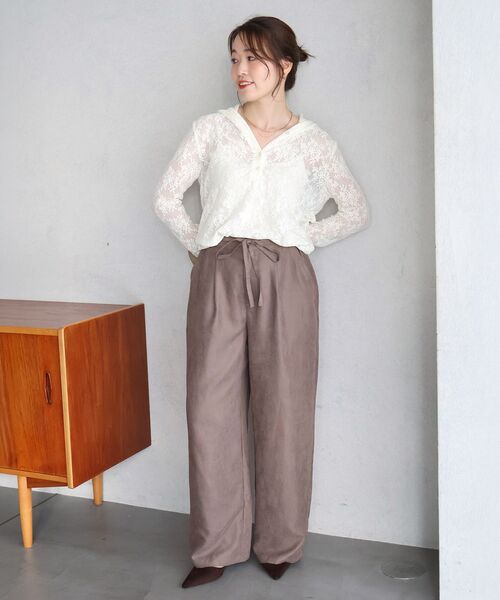 le.coeur blanc（ルクールブラン）の「細コーデュロイワイドパンツ（その他パンツ・レディース・ブラック/モカ/グレイッシュベージュ・38）」の16枚目の写真