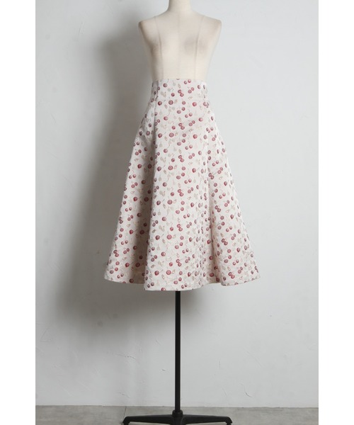 tocco closet(トッコ クローゼット)の「バックレースアップチェリージャガードフレアスカート(スカート・レディース・レッド・M)」の11枚目の写真