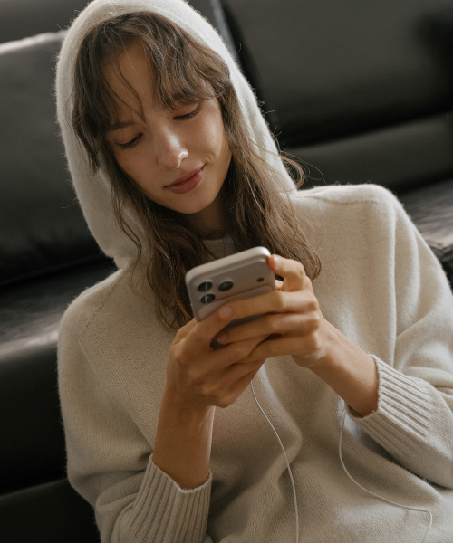 TILL I DIE（ティルアイダイ）の「Wholegarment Wool hood Knit [TIFA06SW02]_Beige（ニット/セーター・レディース・ベージュ・FREE）」の2枚目の写真