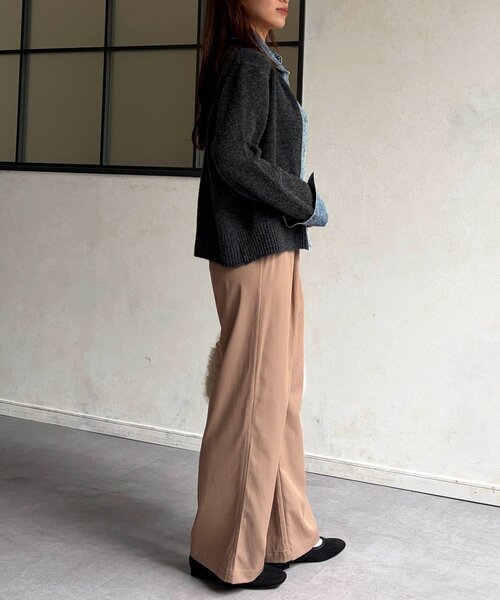 Chez toi(シェトワ)の「イージータックパンツ(その他パンツ・レディース・ダークブラウン/ネイビー/ベージュ・FREE)」の16枚目の写真