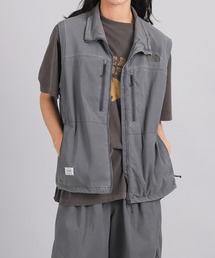 THE NORTH FACE（ザノースフェイス）の「THE NORTH FACE / ザ ノースフェイス：GAR Faded Softshell Vest：NP22667[DEA]（ベスト）」