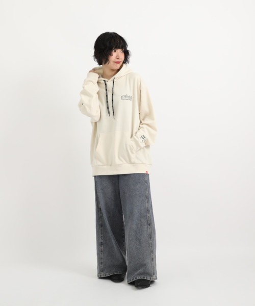 Manhattan Portage(マンハッタンポーテージ)の「SWEAT PARKA(パーカー・メンズ・ブラウン/ブラック/チャコール/アイボリー・LARGE/X-LARGE/MEDIUM/SMALL)」の5枚目の写真
