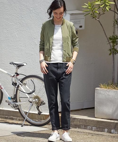 green label relaxing(グリーンレーベルリラクシング)の「CB N Onibegie MA-1 ① ブルゾン◆(MA-1・レディース・オフホワイト/オリーブ/ネイビー・40/38)」の18枚目の写真